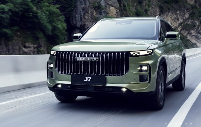 Элегантный кроссовер: как JAECOO J7 меняет правила игры